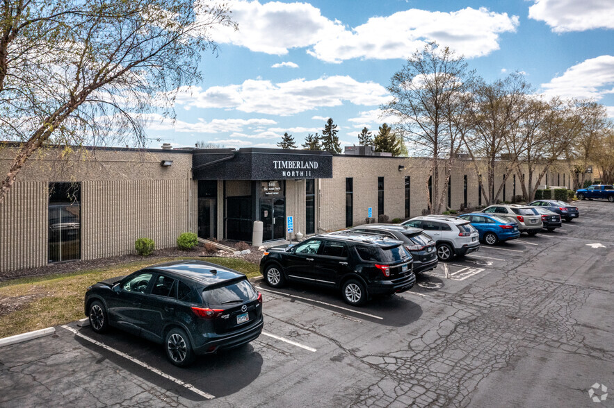 8401 73rd Ave N, Brooklyn Park, MN for sale - Primary Photo - Image 1 of 1