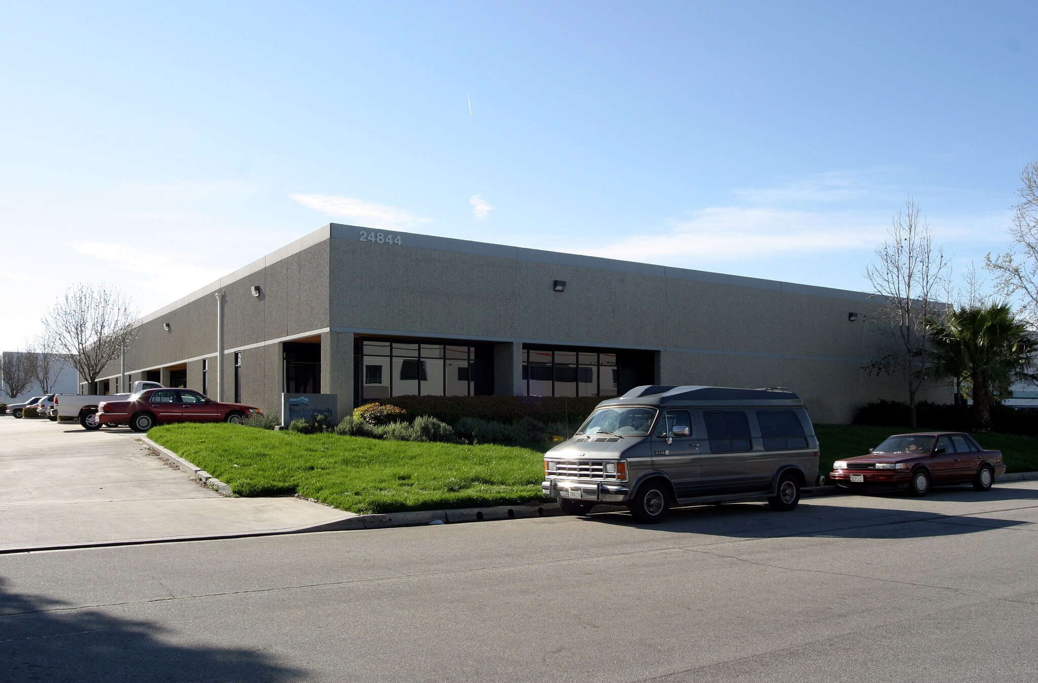 24844 Anza Dr, Valencia, CA for sale Primary Photo- Image 1 of 1