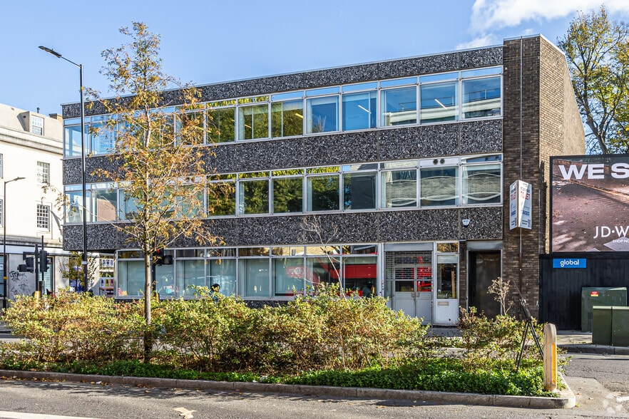 72-74 Mare St, London to rent - Building Photo - Image 2 of 2