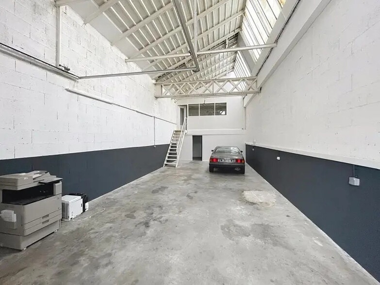 195 Avenue Francis De Pressensé, Vénissieux to rent - Interior Photo - Image 2 of 2
