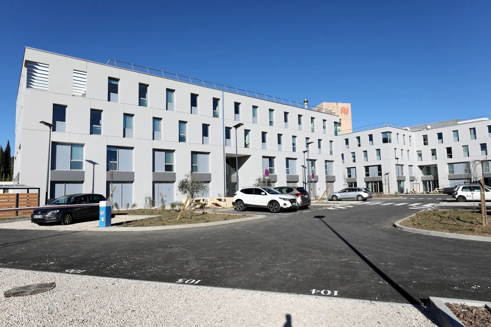 1480 Avenue D'Armenie, Gardanne for sale Primary Photo- Image 1 of 2