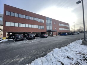 970 Baxter Blvd, Portland, ME for rent Building Photo- Image 1 of 6