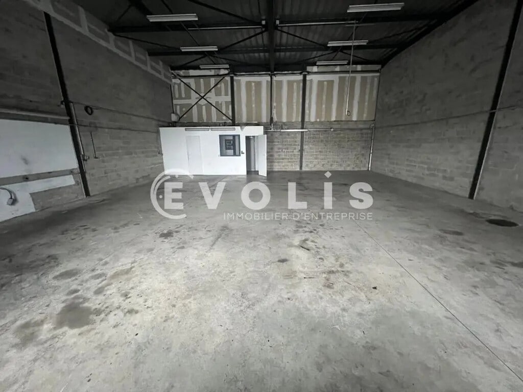 Location Local d'activités 161 m² à 993 m² - Photo 1