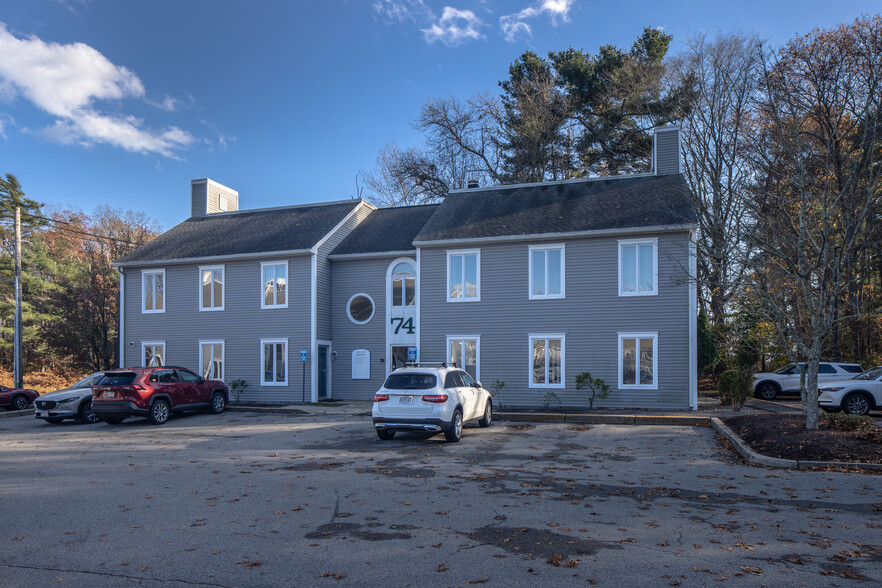 74 Faunce Corner Rd, Dartmouth, MA for sale - Building Photo - Image 1 of 5