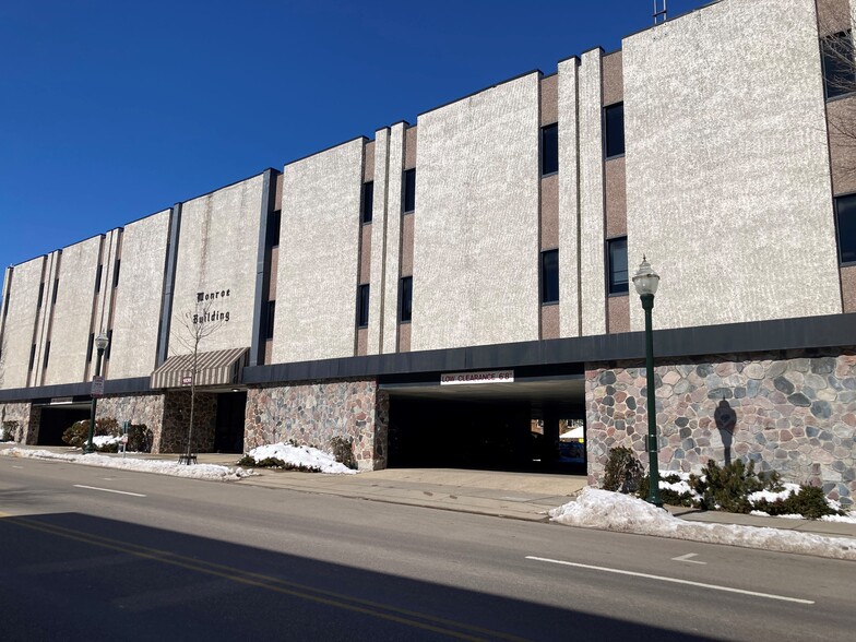 1930 Monroe St, Madison, WI for rent - Building Photo - Image 1 of 2