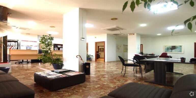 Tres Cantos, MAD 28760 - - - Interior Photo - Image 1 of 4