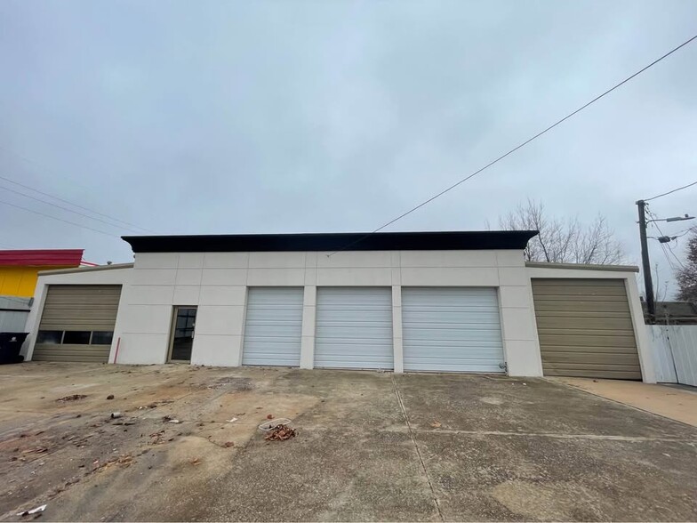 6008 S Douglas Ave, Oklahoma City, OK for sale - Building Photo - Image 3 of 10