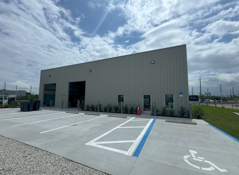 11403 Intermodal way, Orlando, FL for sale - Primary Photo - Image 1 of 1