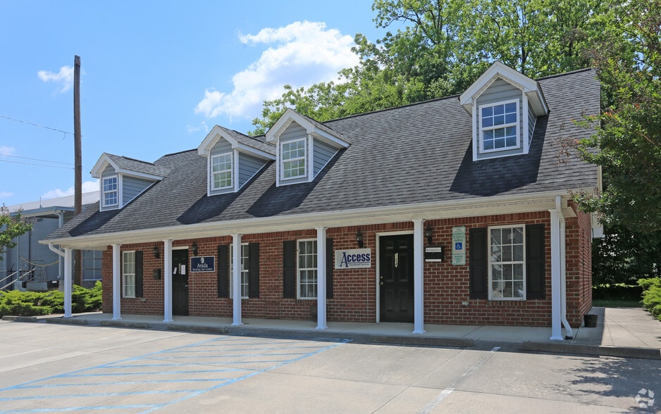 124 S Mebane St, Burlington 27215 UK