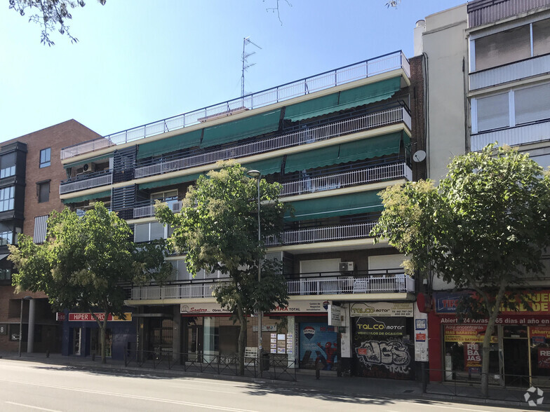 Calle General Ricardos, 136, Madrid, Madrid for rent - Building Photo - Image 2 of 2