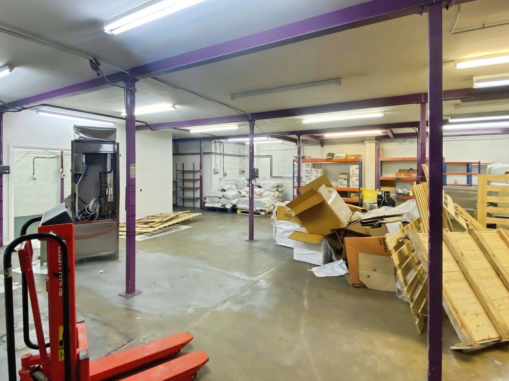 61-73 Loverock Rd, Reading to rent Interior Photo- Image 1 of 17