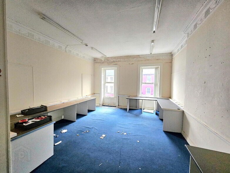 9-11 Sugar Island, Newry for sale - Interior Photo - Image 3 of 7