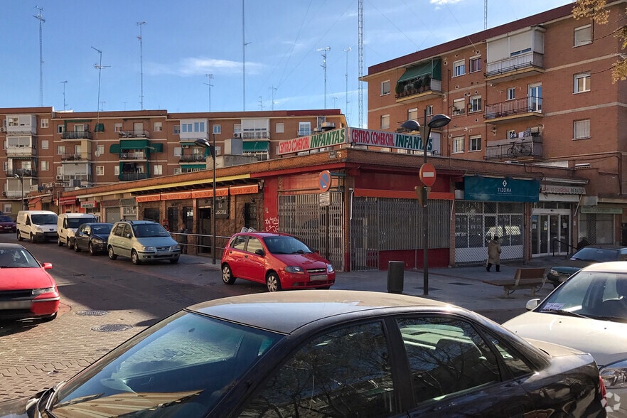 Calle Cisneros, 22, Alcorcón, Madrid for sale - Building Photo - Image 2 of 3