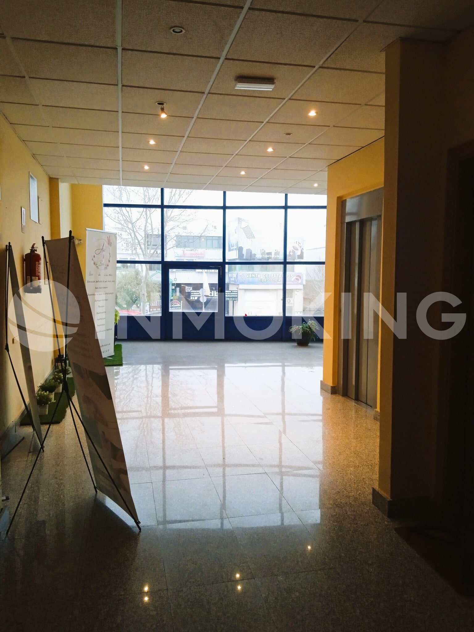 Retail in Collado Villalba, Madrid to rent Interior Photo- Image 1 of 16