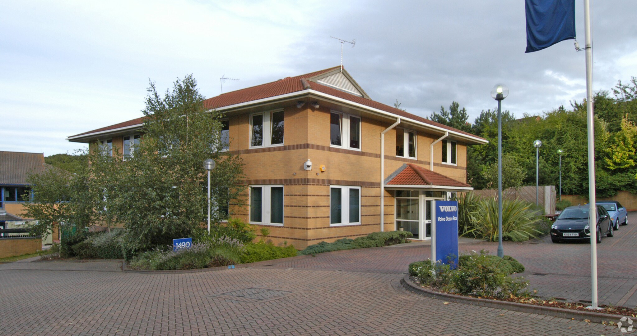 Parkway, Fareham for sale Primary Photo- Image 1 of 1