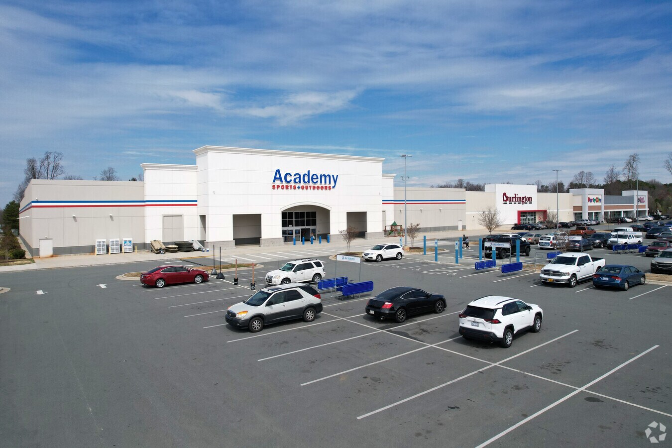 521669 Huffman Mill Rd, Burlington 27215 Huffman Mill Commons UK