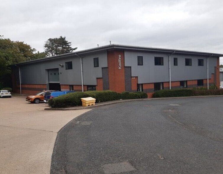 Trescott Rd, Redditch for sale - Primary Photo - Image 1 of 1