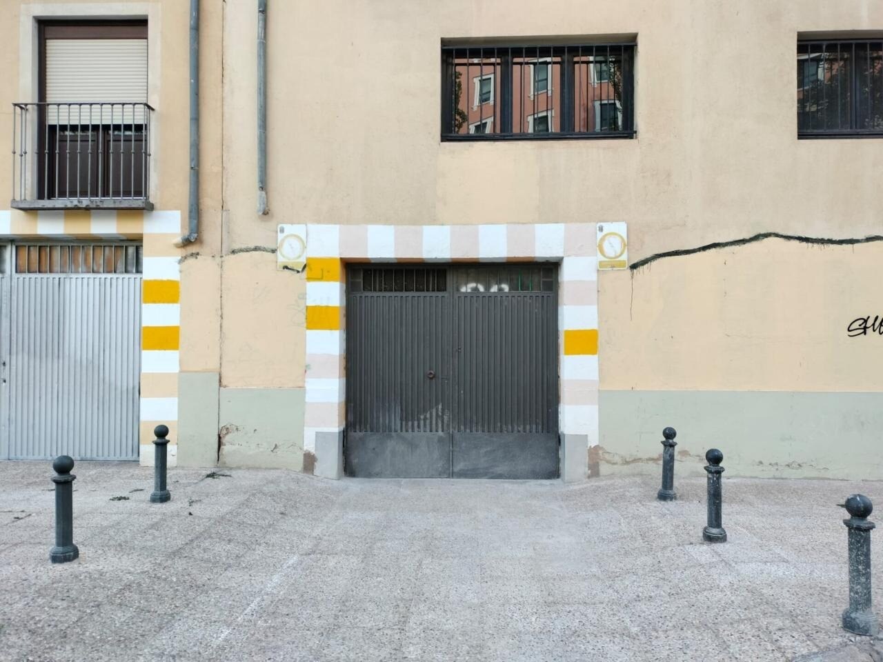 Build-to-Rent in Cuenca, Cuenca for sale Primary Photo- Image 1 of 5