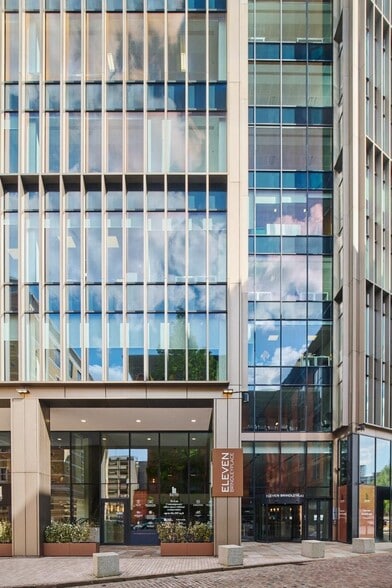 2 Brunswick Sq, Birmingham to rent - Building Photo - Image 3 of 22