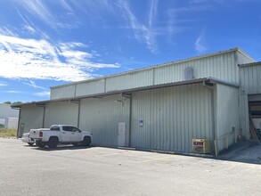 3500 NE Waldo Rd, Gainesville, FL for rent Building Photo- Image 2 of 10