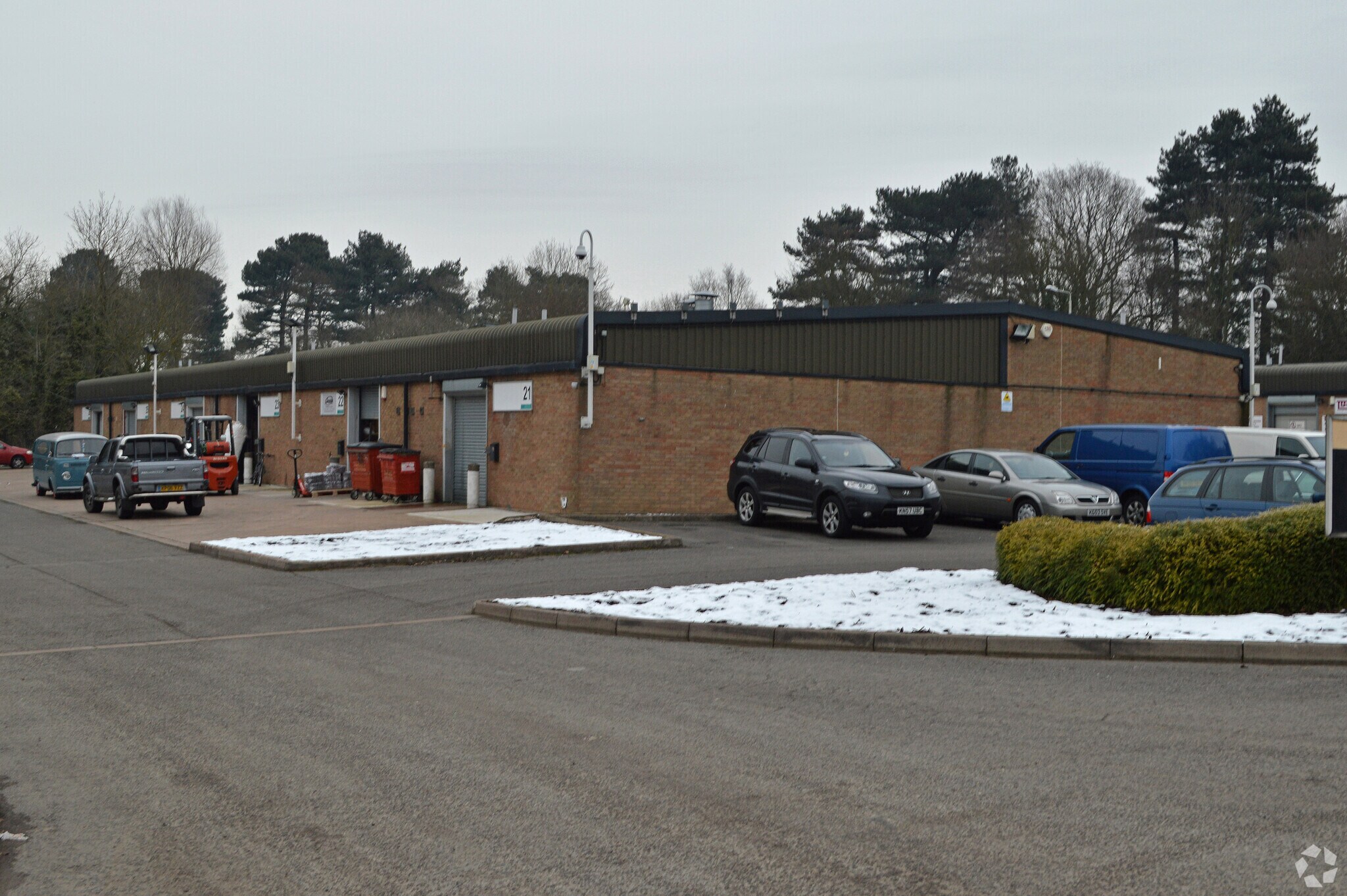 21-32 Sketchley Mdws, Hinckley for sale Primary Photo- Image 1 of 1