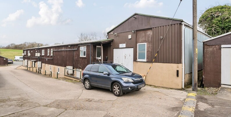 Bracknell Ln, Keston for sale - Primary Photo - Image 1 of 1