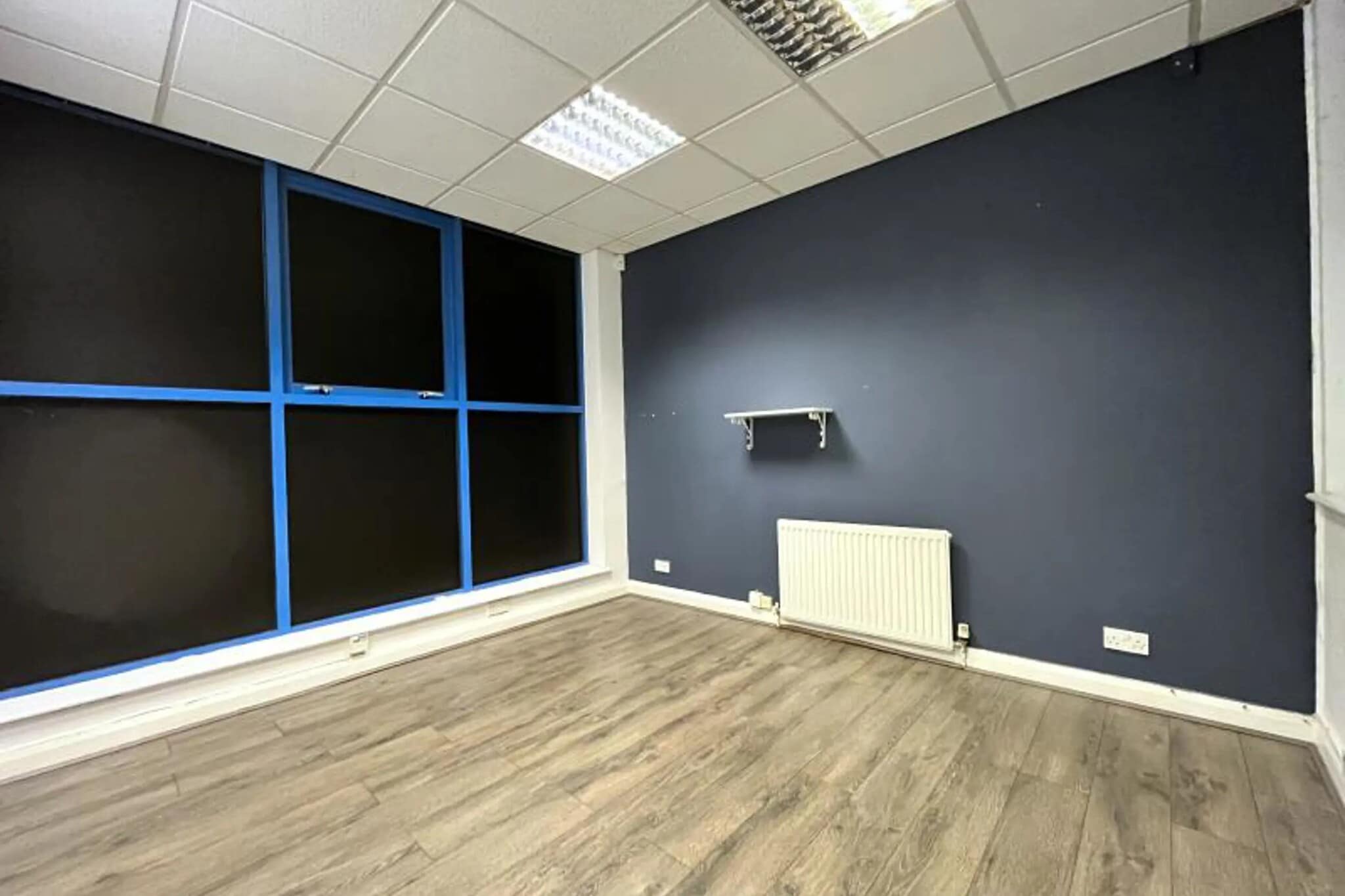 10 Bradley St, Manchester to rent Interior Photo- Image 1 of 4