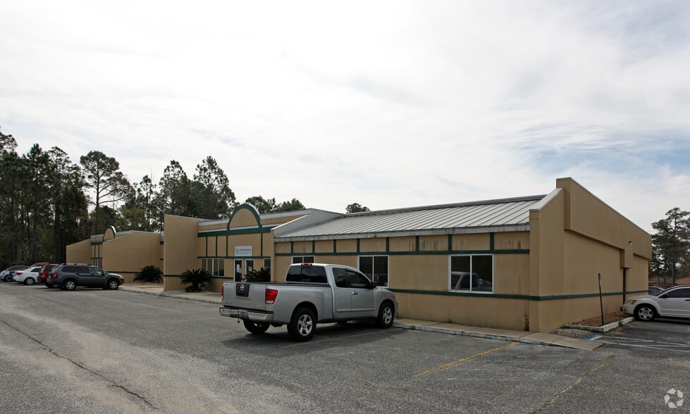 7555 Highway 98 W, Pensacola, FL for rent - Primary Photo - Image 1 of 5