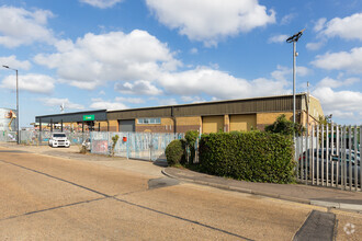 Marsh Way, Rainham for sale Primary Photo- Image 1 of 4