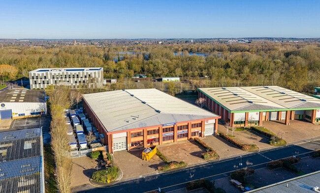 More details for 12 St Martins Way, Bedford - Industrial to Rent