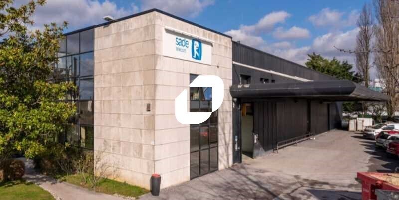 Light Industrial in Palaiseau to rent Building Photo- Image 1 of 5