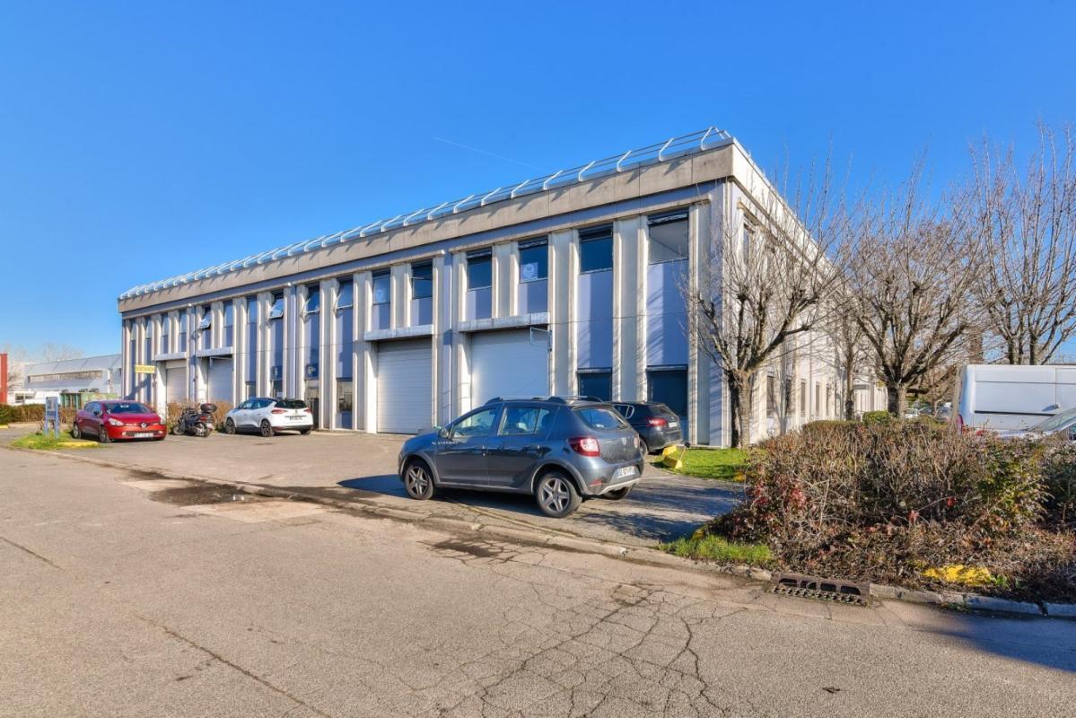 44 Rue Maurice De Broglie, Aulnay-sous-Bois to rent Building Photo- Image 1 of 13