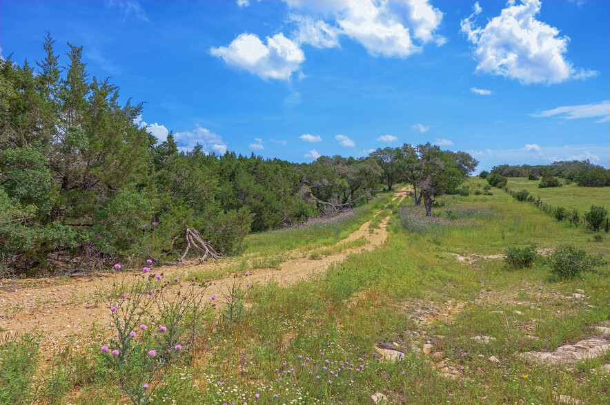 19131 Killeen Wolfridge TX 76549 rd, Killeen, TX for sale - Building Photo - Image 1 of 24