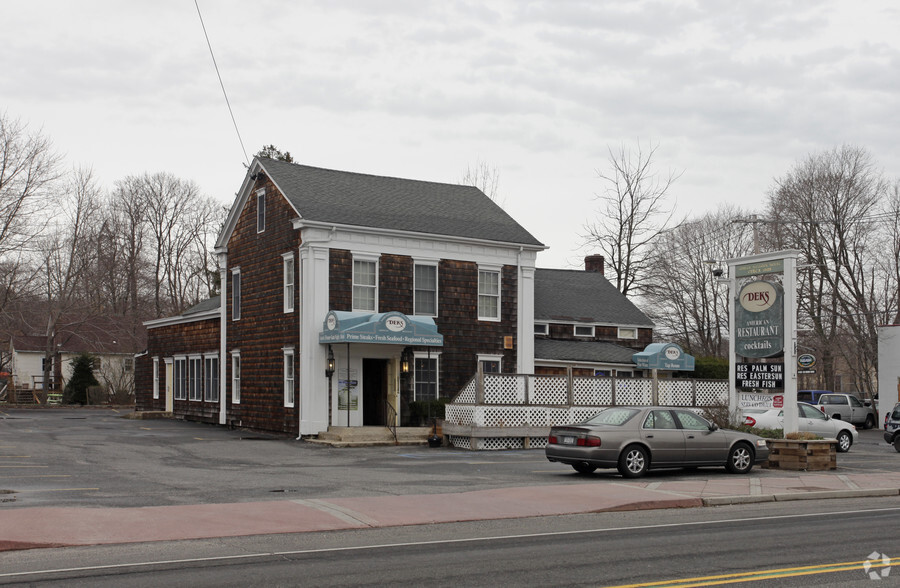 605 Route 25A, Rocky Point, NY for sale - Primary Photo - Image 2 of 13