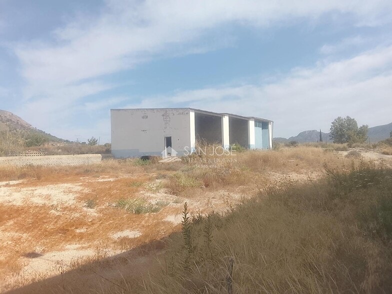 Industrial in La Romana for sale - Building Photo - Image 3 of 8