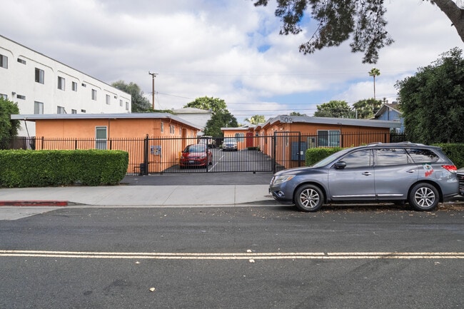 More details for 509 Hyde Park Pl, Inglewood, CA - Build-to-Rent for Auction