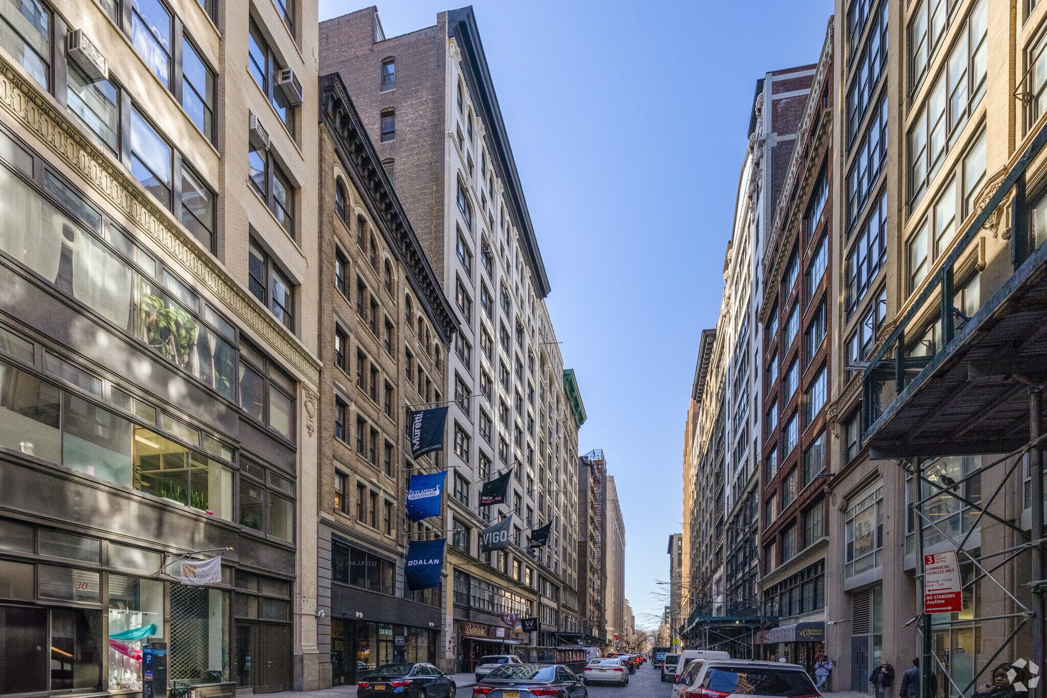 138 W 25th St, New York, NY to rent Primary Photo- Image 1 of 16