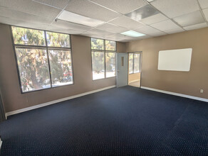 401 S Glenoaks Blvd, Burbank, CA for rent Building Photo- Image 1 of 5