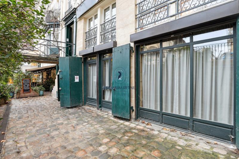 Build-to-Rent in Paris for sale - Building Photo - Image 2 of 13