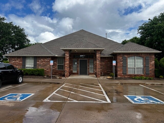 417 W 18th St, Edmond, OK for sale Building Photo- Image 1 of 1