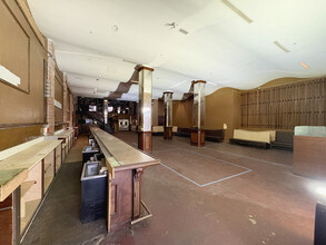 750 S Broadway, Los Angeles, CA for rent Interior Photo- Image 1 of 41