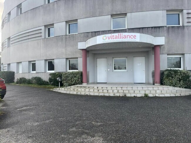Vente Bureaux 85 m² à 205 m²