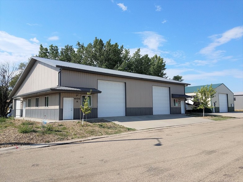 406 Keller Dr, Beulah, ND for sale - Building Photo - Image 1 of 1