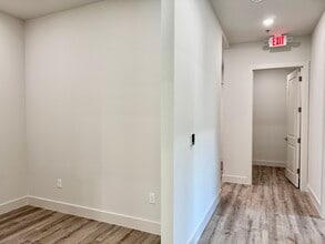 3411 Cross Timbers Rd, Flower Mound, TX to rent Interior Photo- Image 1 of 7