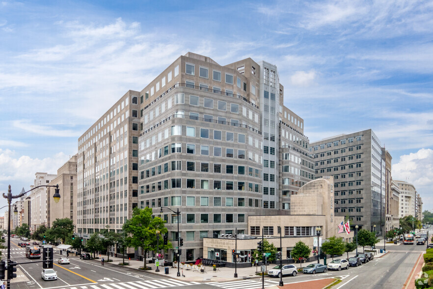 1100 New York Ave NW, Washington, DC for rent - Building Photo - Image 2 of 8