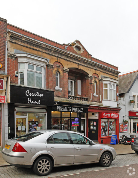 69 High St, Rushden for sale - Primary Photo - Image 1 of 1