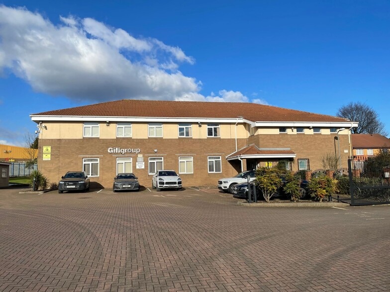 140 Holyhead Rd, Birmingham to rent - Building Photo - Image 2 of 3