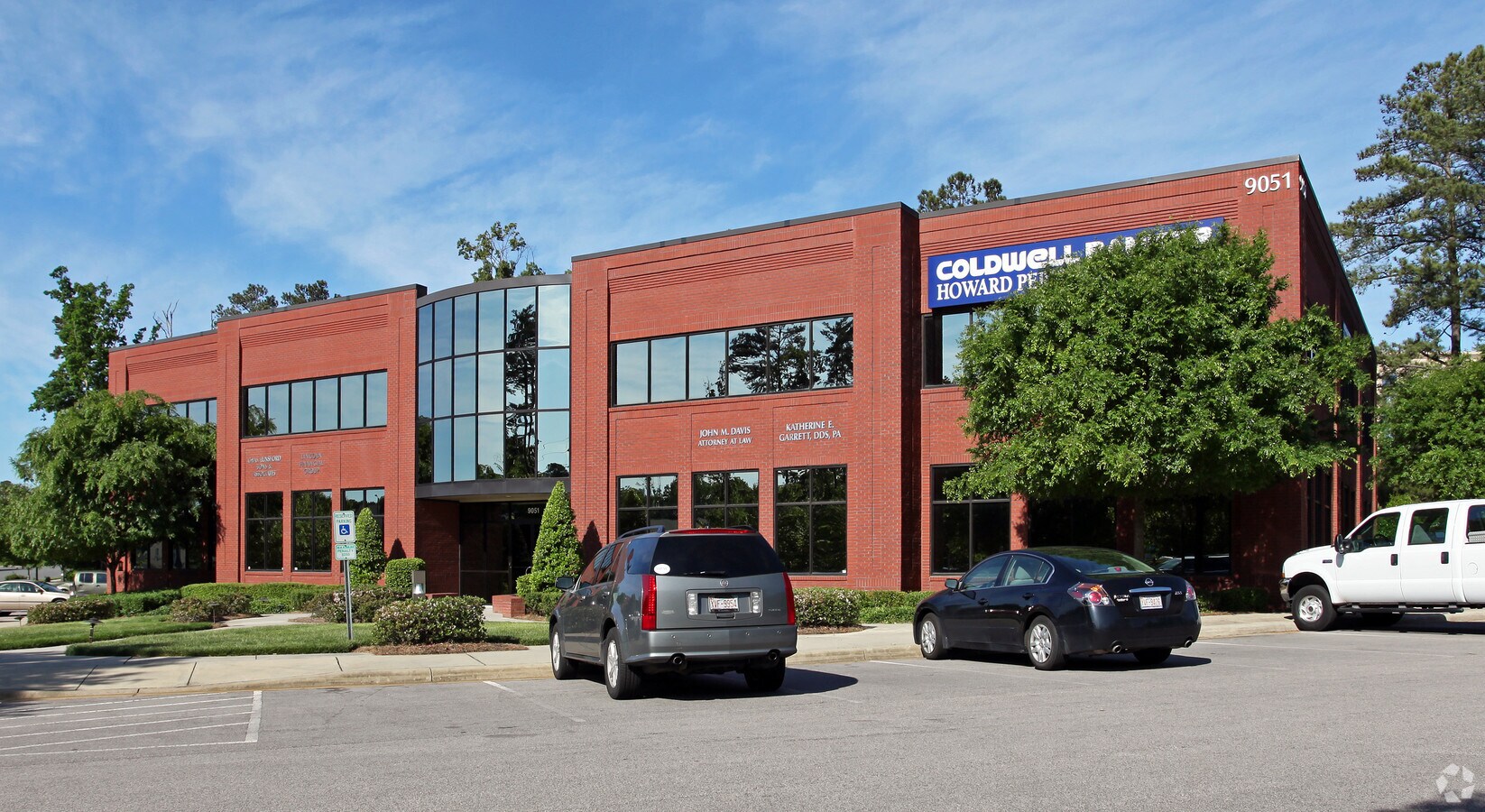 9051 Strickland Rd, Raleigh 27615 UK