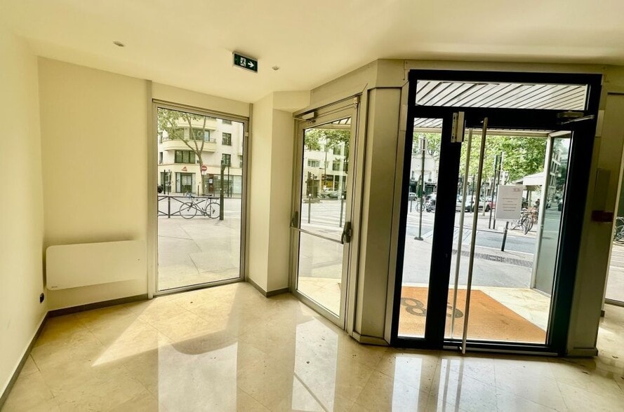 98 Route De La Reine, Boulogne-Billancourt to rent - Interior Photo - Image 3 of 10