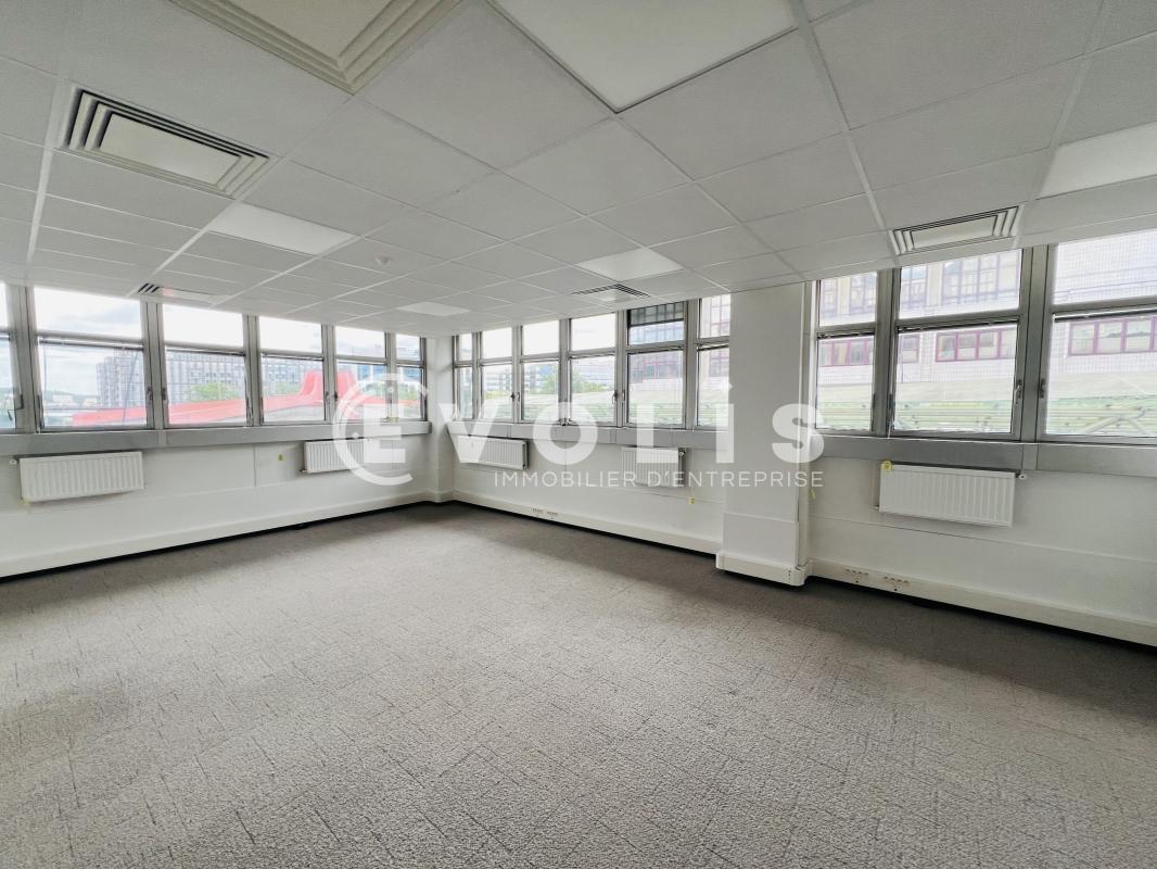 Office in Fontenay-sous-Bois to rent Interior Photo- Image 1 of 9